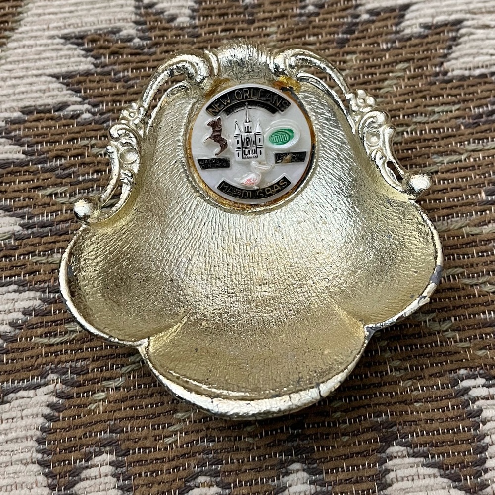 Last chance…Vintage Trinket Dish Ring Holder Jewelry New Orleans Mardi Gras